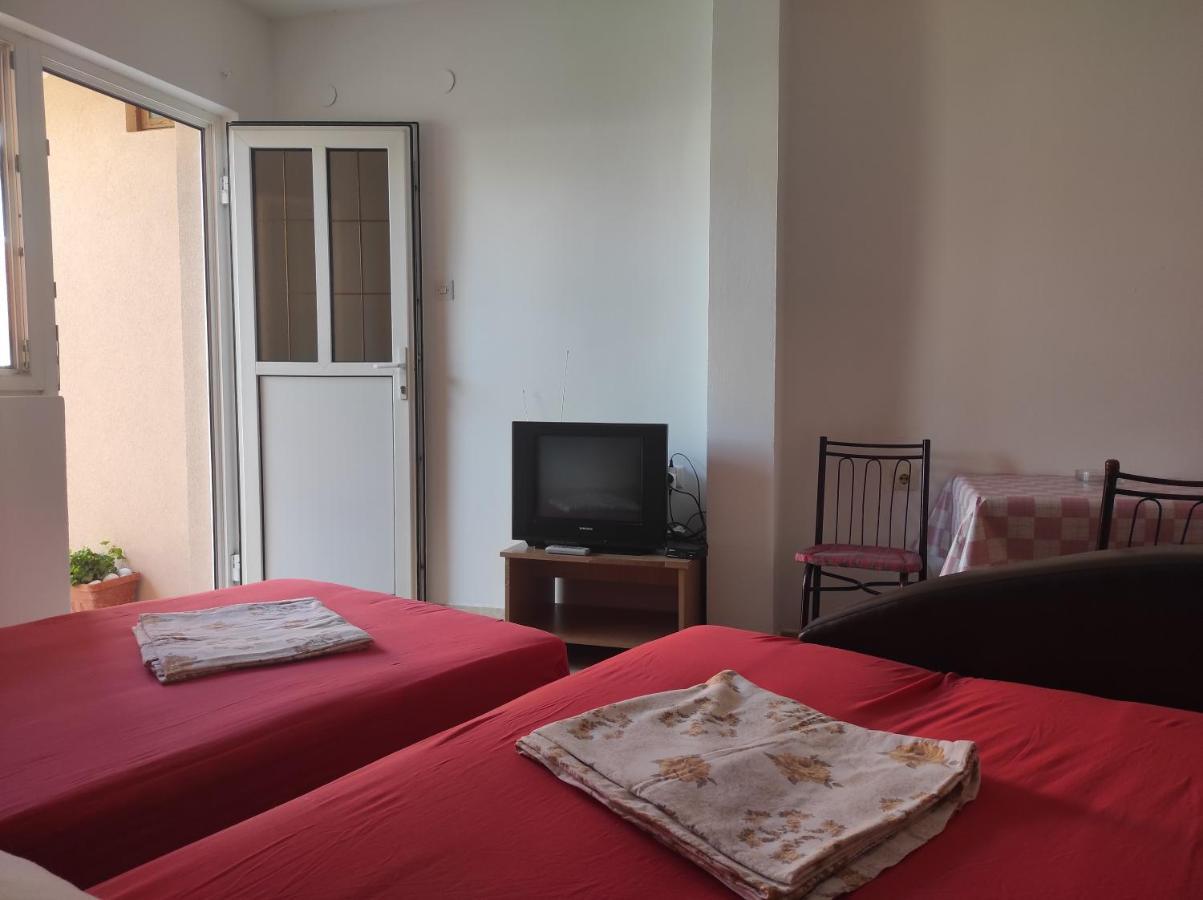 Apartmani Vujicic Бар Экстерьер фото