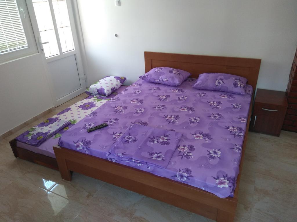 Apartmani Vujicic Бар Экстерьер фото