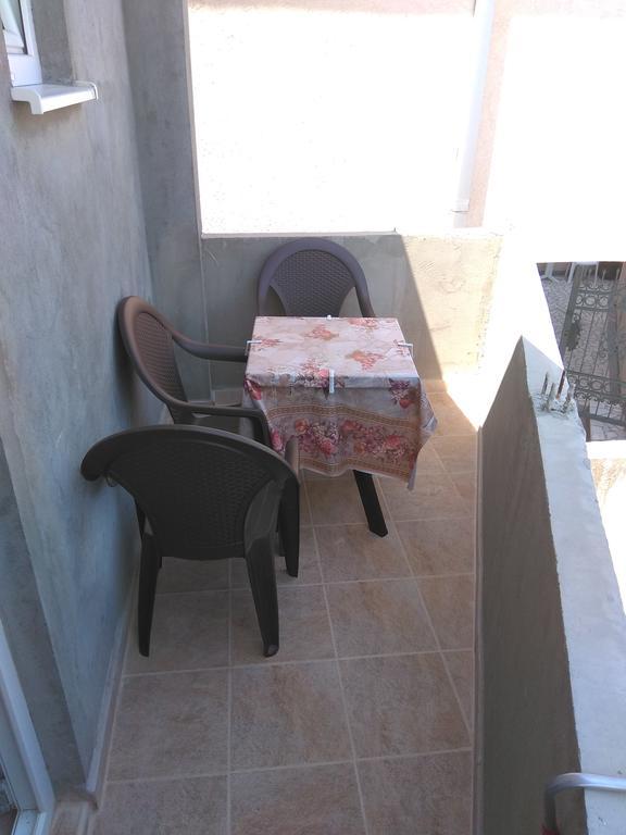 Apartmani Vujicic Бар Экстерьер фото